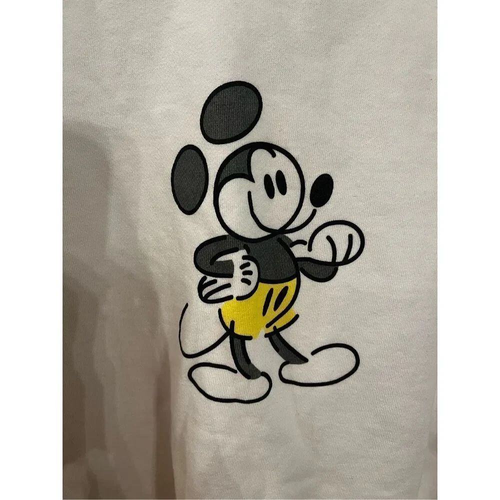 Disney Mickey Mouse & Friends Cream Retro Sweatshirt sz XL Genuine Mousewear
